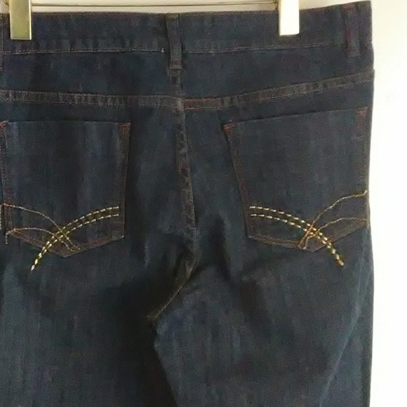 FYLO Jeans - Picture 8 of 8